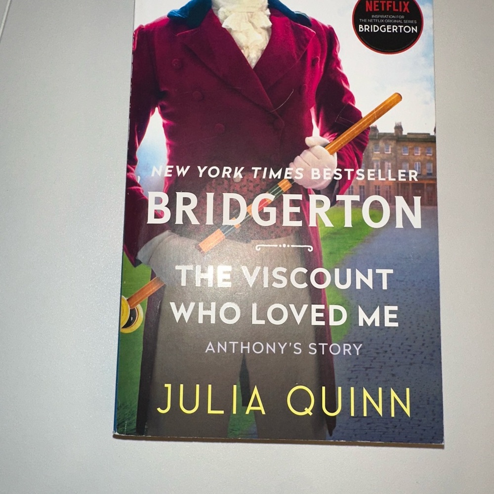Bridgerton The Vicount who loved me NEW from Netflix show book Julia Quinn